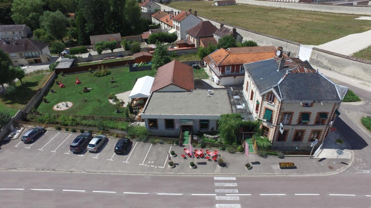 Hotel Restaurant De L'Abbaye Clairvaux Zewnętrze zdjęcie